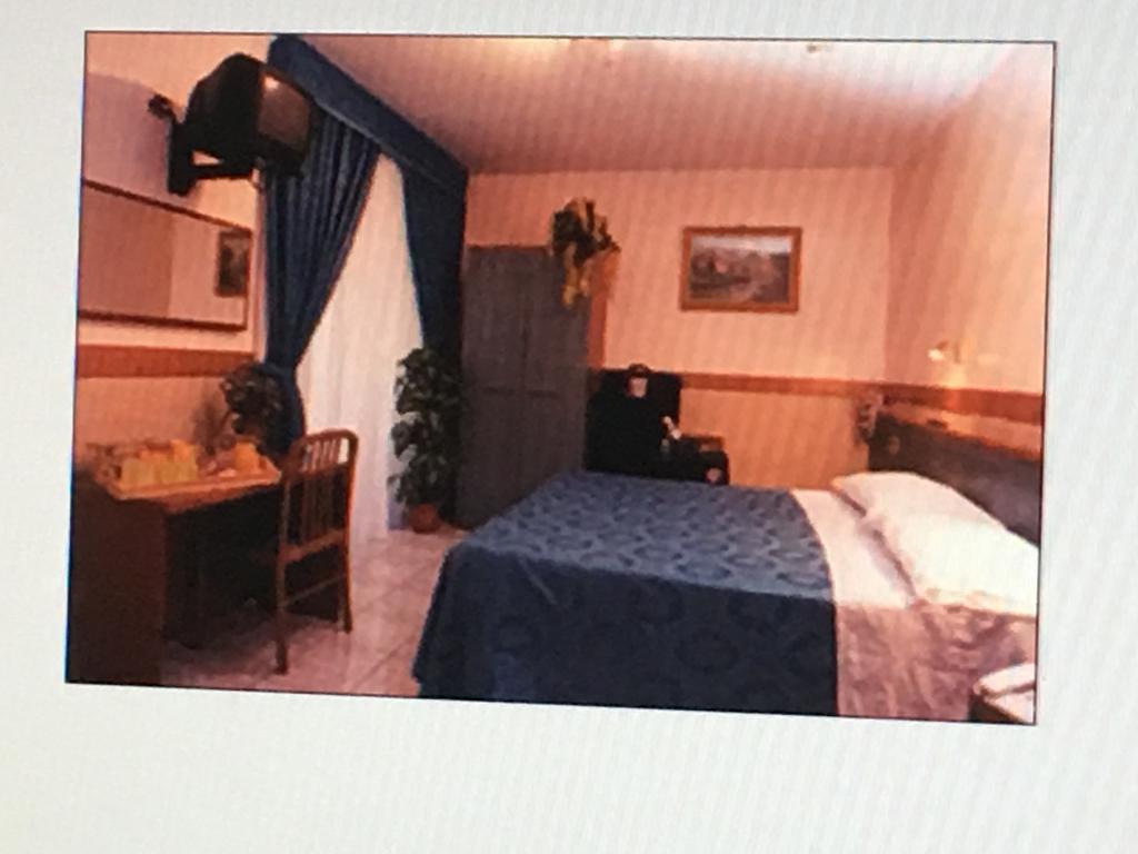 Hotel Rubino روما المظهر الخارجي الصورة