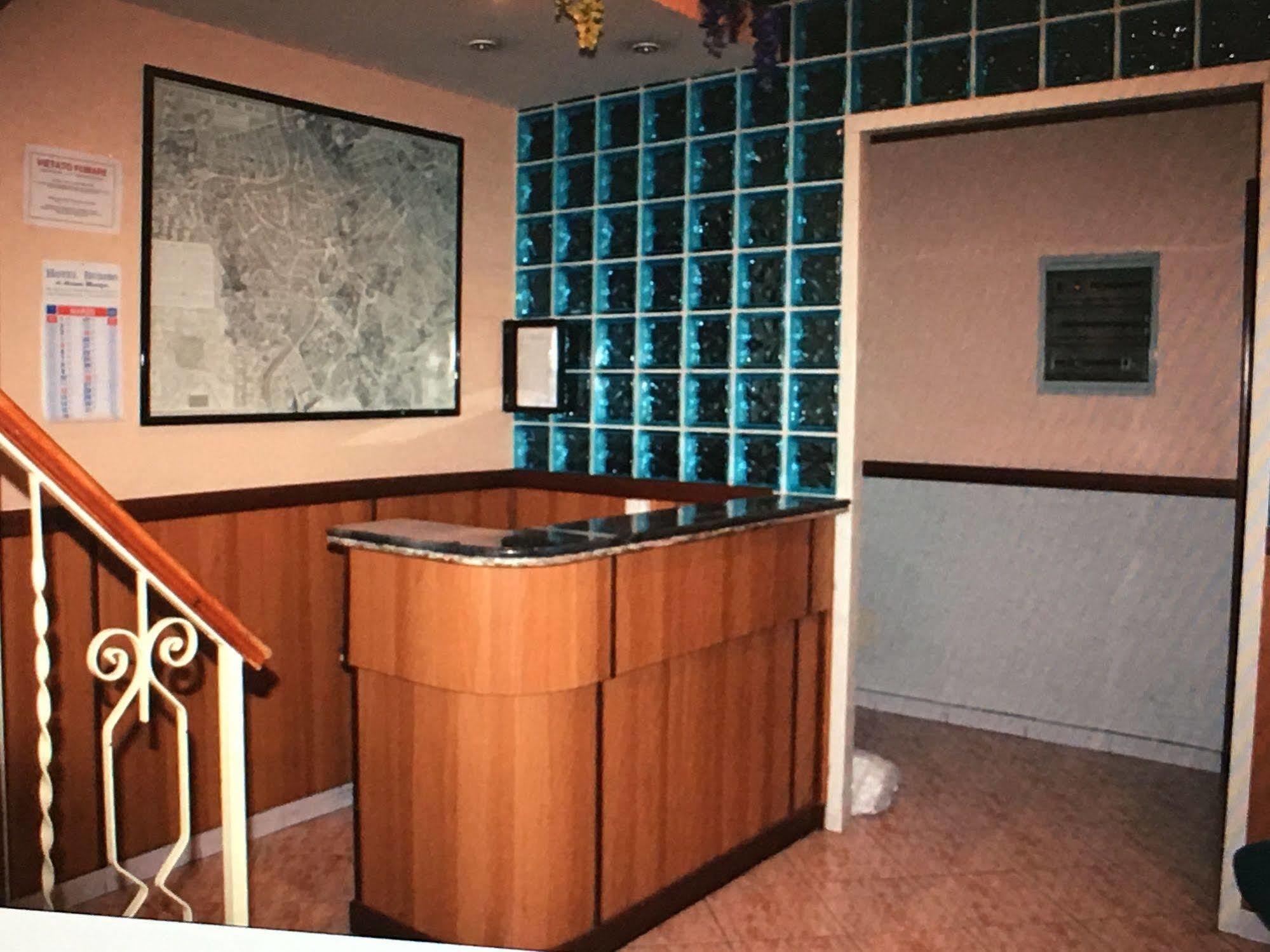 Hotel Rubino روما المظهر الخارجي الصورة